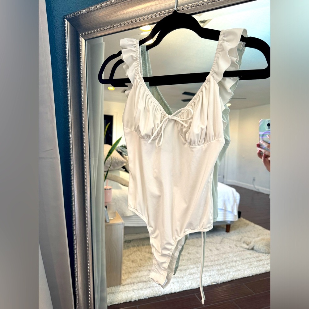 Princess Polly White Low Back Body Suit